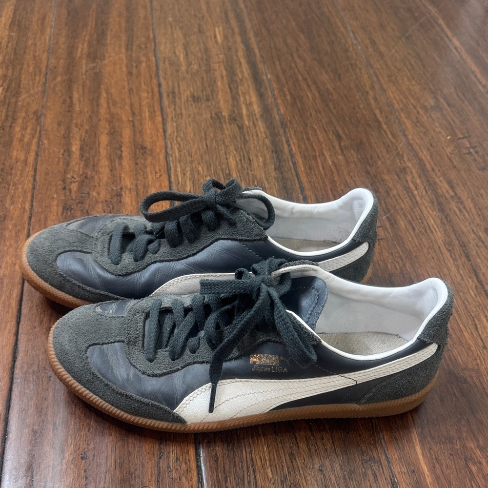 Puma Black and White Suede Leather Sneakers